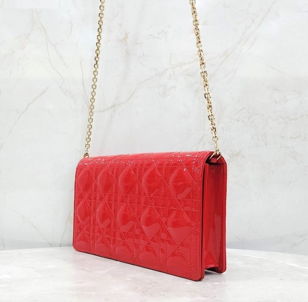 [럭스유] (새상품) 디올 레드 페이던트 파우치 체인 숄더백 S0204OVRB