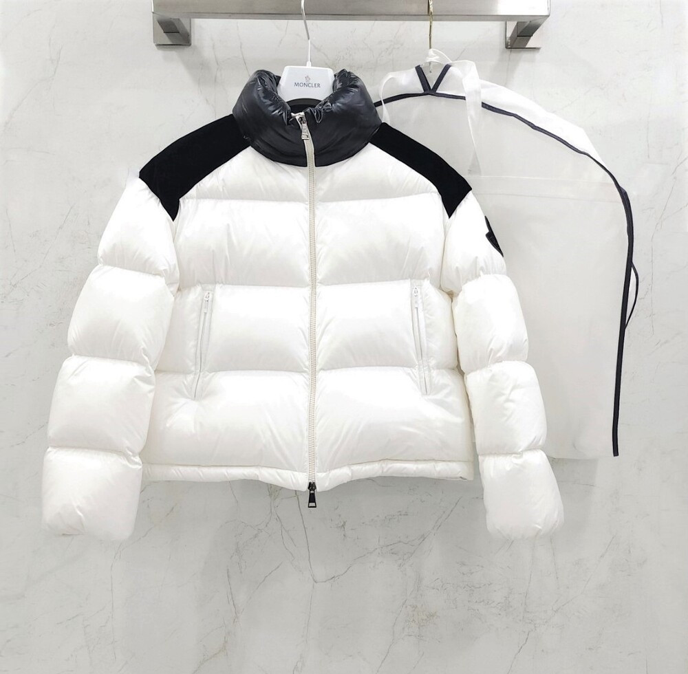 [럭스유] (새상품) 00 / 몽클레어 화이트 CHOUELLE 슈엘 여성 다운 패딩