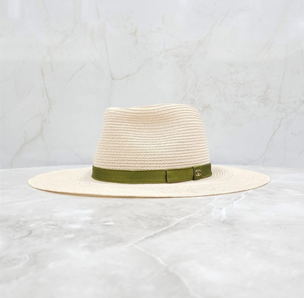 [럭스유] 샤넬 CC 로고 리본 라피아 버킷햇 S