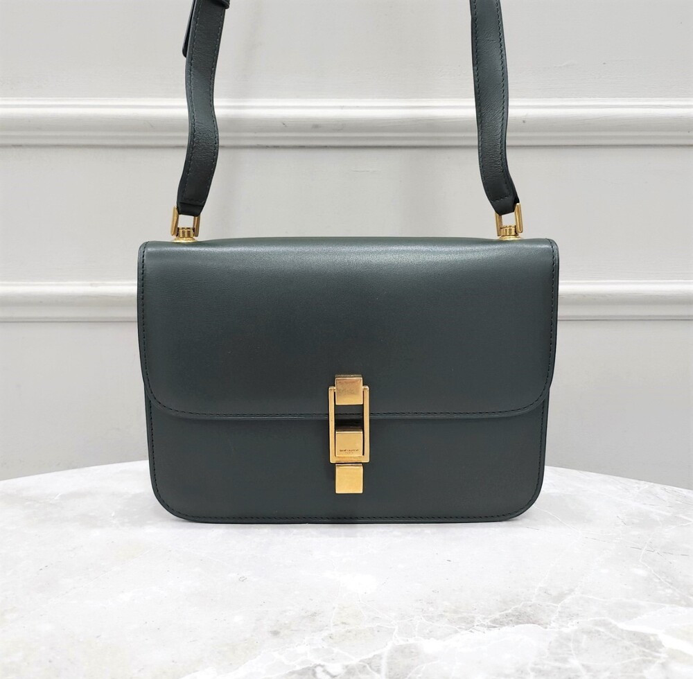 [럭스유] 생로랑 까레 샤첼백 그린