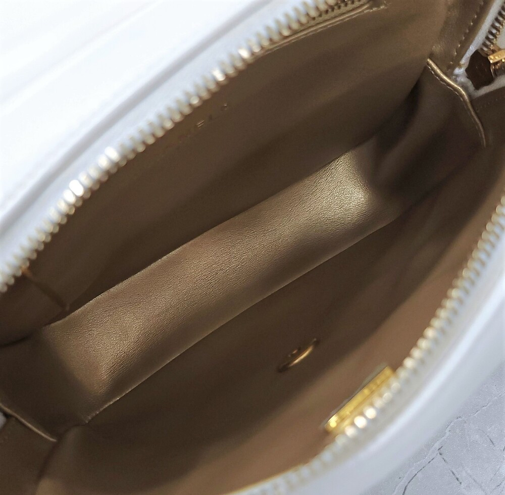 [럭스유] 샤넬 멜로디 체인 백팩 신형내장칩 AS3108