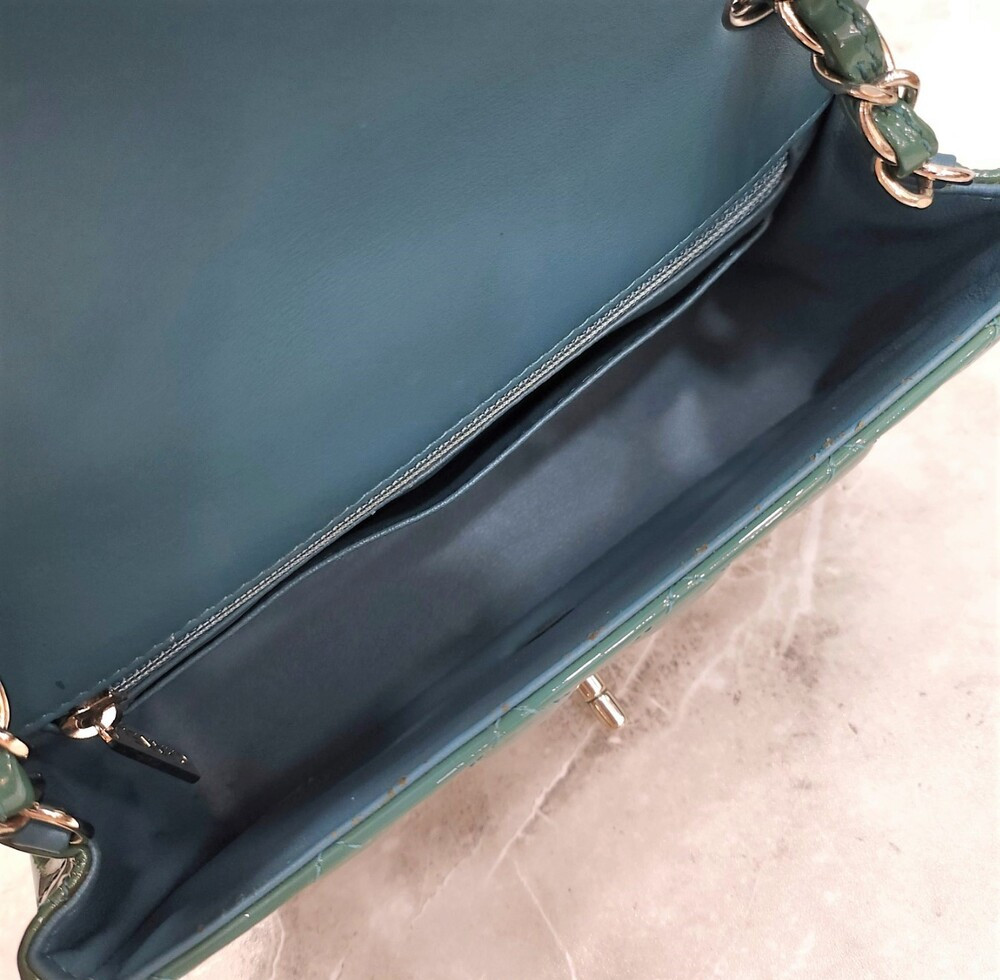 [럭스유] 샤넬 페이던트 클래식 뉴미니 숄더백 21번대