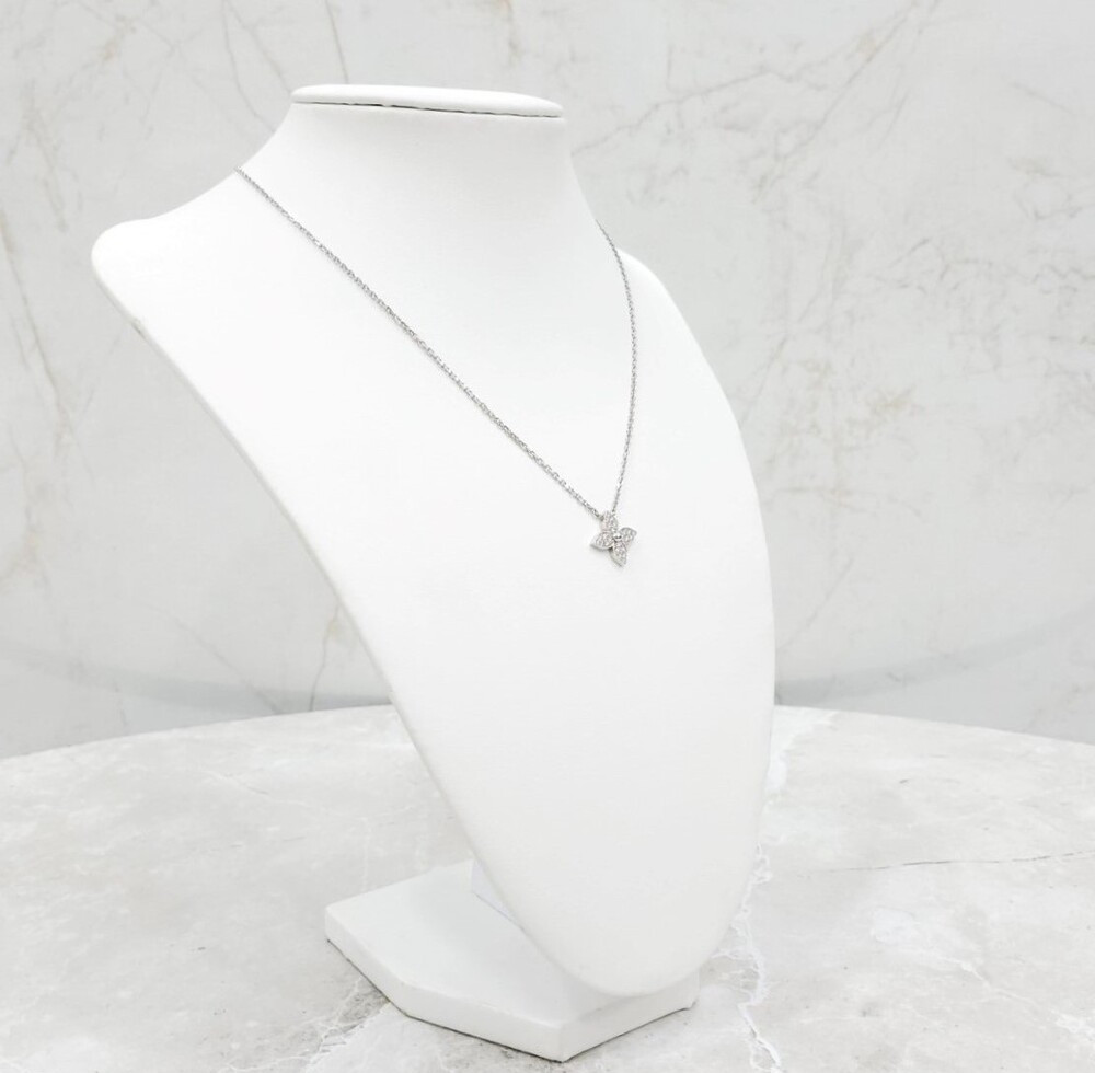 [럭스유] 루이비통 다이아몬드 이딜블라썸 펜던트 화이트골드 목걸이 Q93622