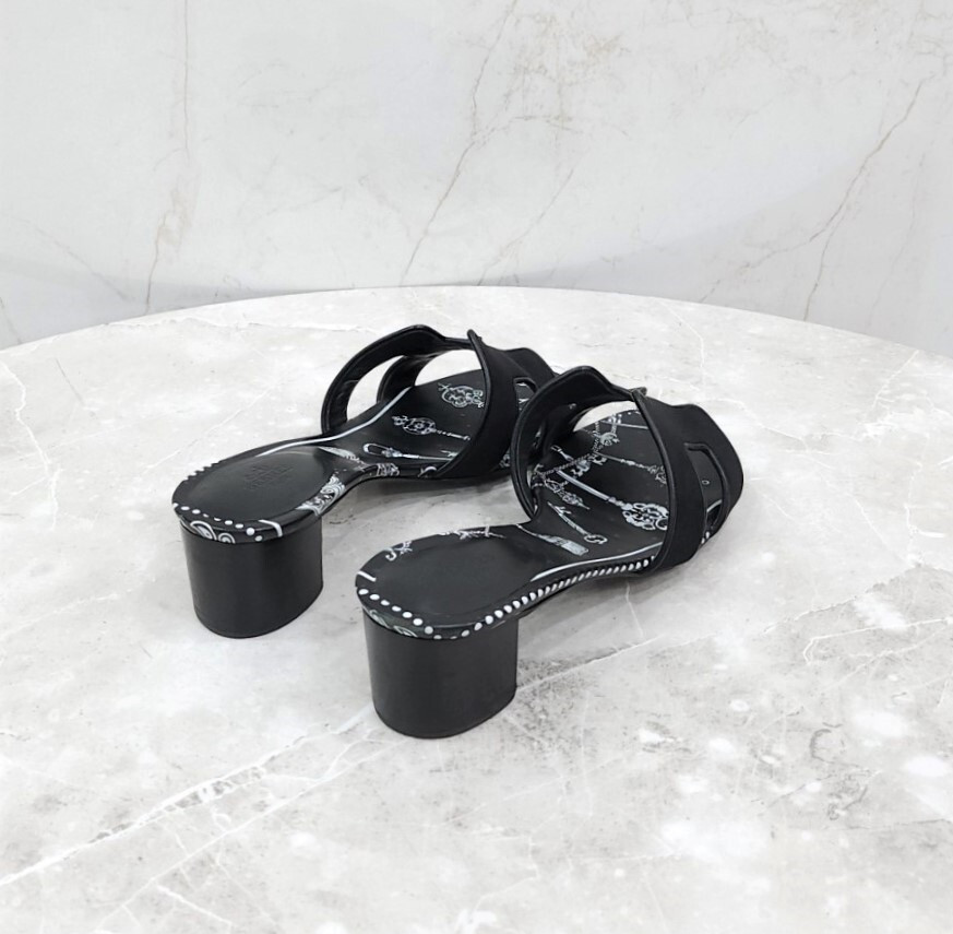 [럭스유] 36.5 / 에르메스 오아시스 샌들 슬리퍼