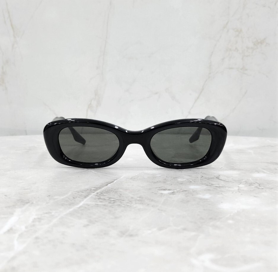 [럭스유] 젠틀몬스터 탐부 01 블랙 제니 선글라스 N28KLVWSIPYW