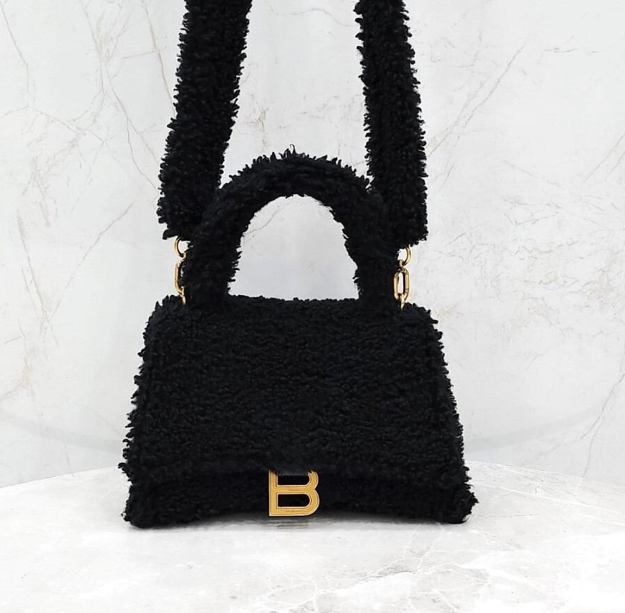 [럭스유] 발렌시아가 아워글래스 시어링 블랙 토트 숄더백 676365