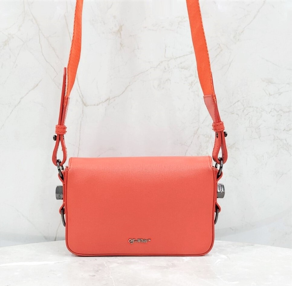 [럭스유] 오프화이트 디아그 미니 플랩백