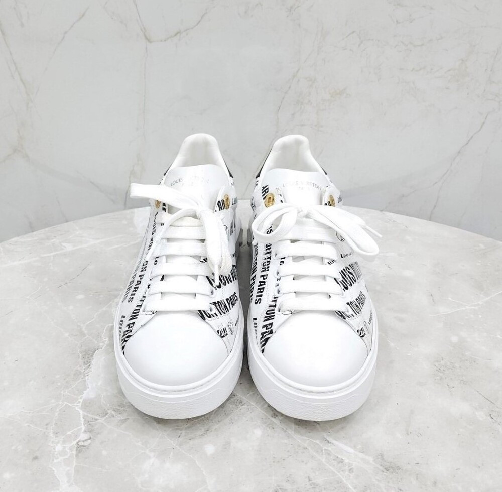 [럭스유] 42 / 루이비통 멀티로고 타임아웃 스니커즈