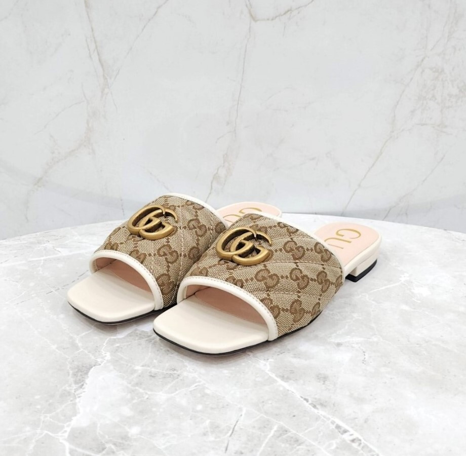 [럭스유] (새상품) 35 / 구찌 GG 마틀라세 슬라이드 샌들 슬리퍼 619893