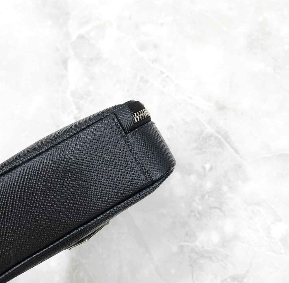 [럭스유] 프라다 사피아노 레더 가죽 숄더백 2VH154