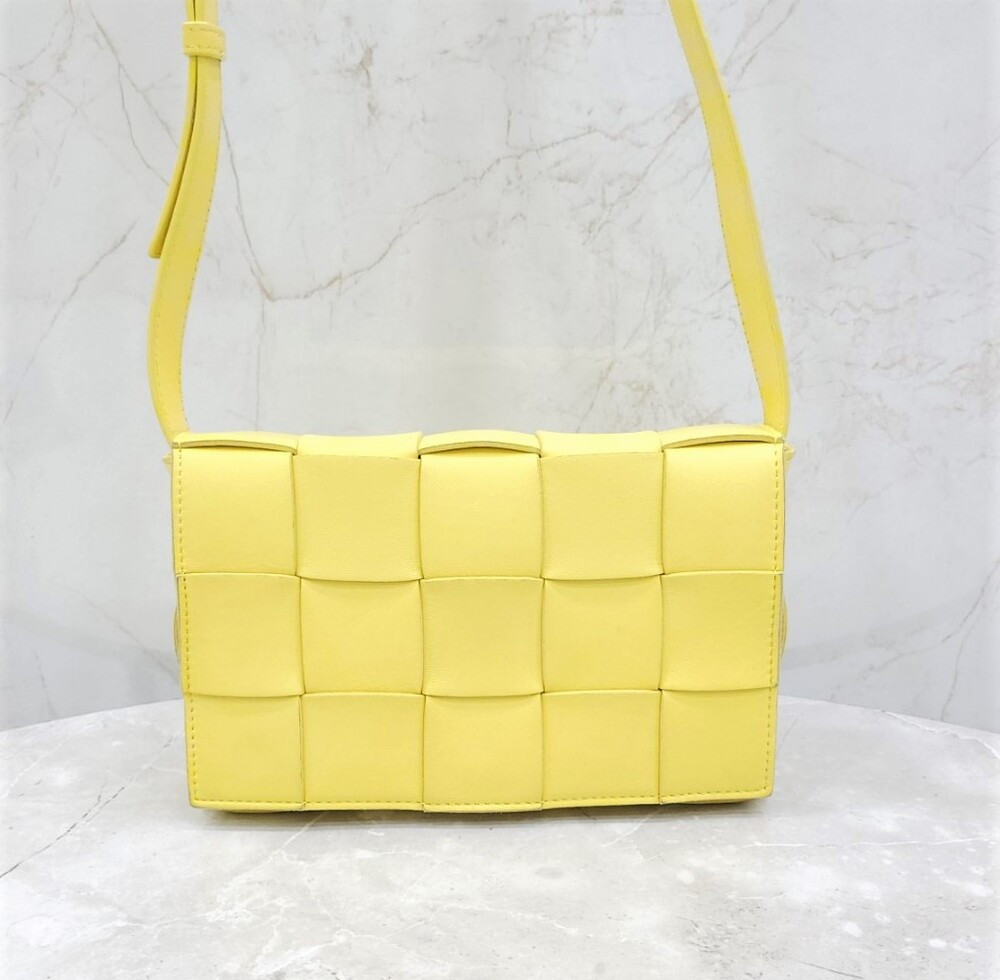 [럭스유] 보테가베네타 인트레치아토 스몰 카세트 백 578004