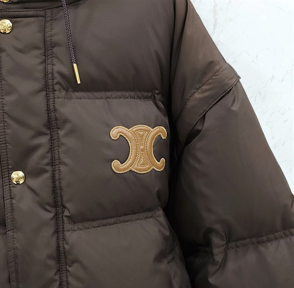 [럭스유] (새상품) 40 / 셀린느 트리오페 크롭 다운 패딩 2W661901V