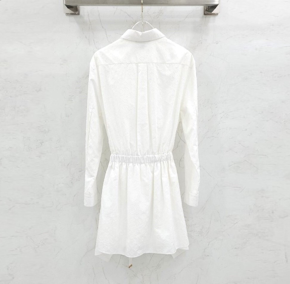 [럭스유] 36 / 루이비통 모노그램 릴리프 트롱프뢰유 원피스