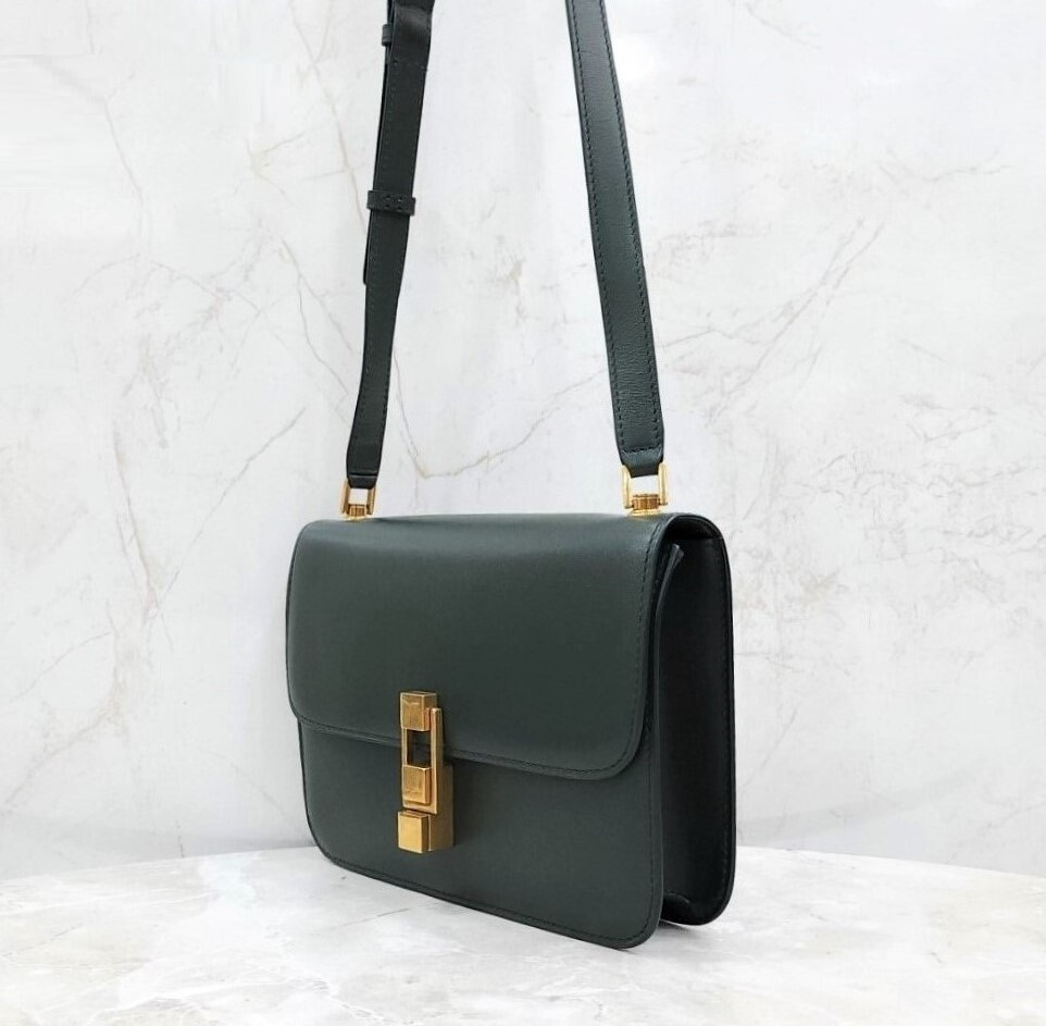 [럭스유] 생로랑 까레 샤첼백 그린 633241