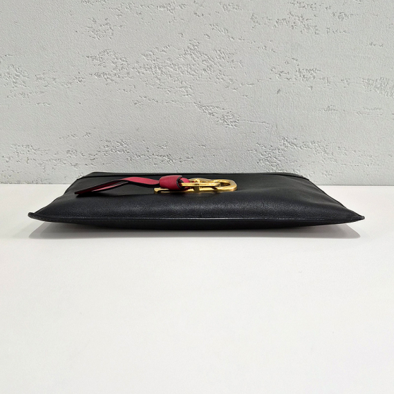 발렌티노 브이링 플랫 클러치백 TW2P0269WUU