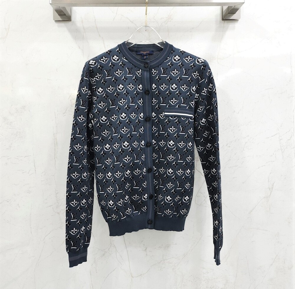 [럭스유] S / 루이비통 네이비 모노그램 쉐도우 자카드 가디건