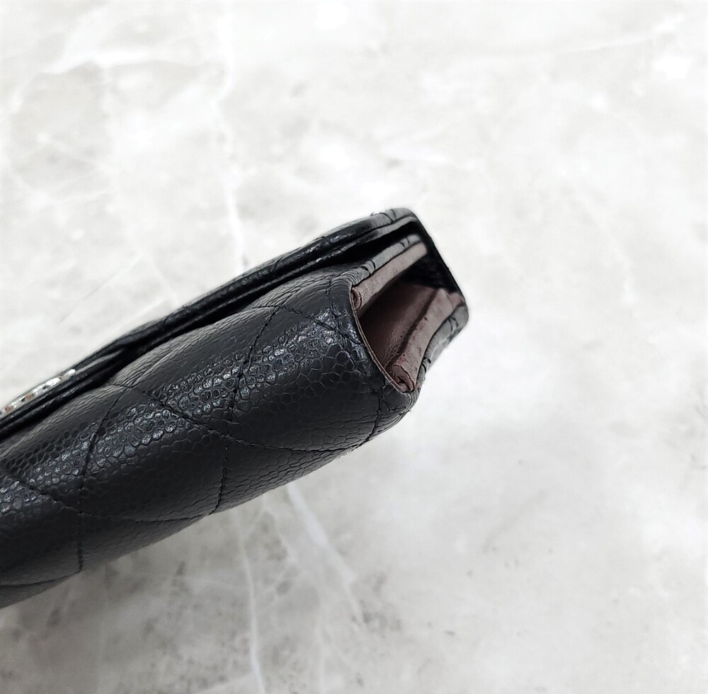 [럭스유] 샤넬 클래식 캐비어 플랩 중지갑 31번대 AP0232