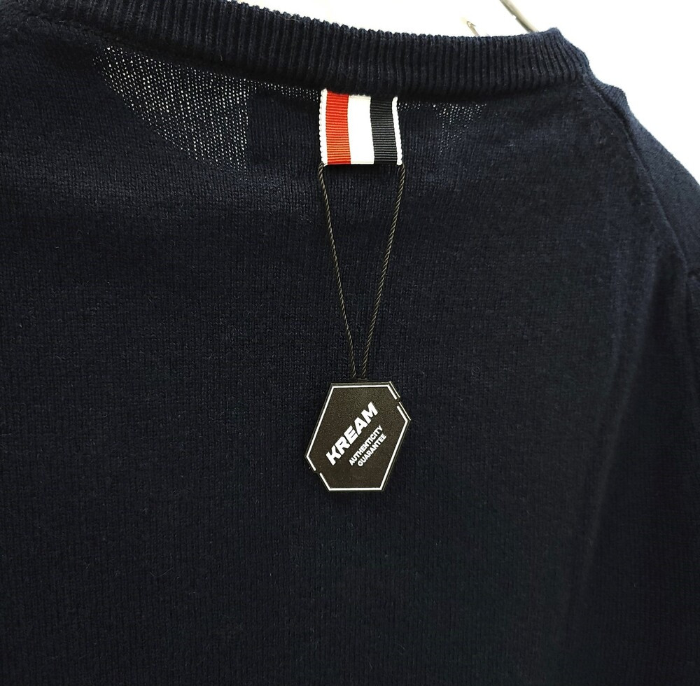 [럭스유] (새상품) 38 / 톰브라운 여성 네이비 캐시미어 사선완장 니트 FKA001A