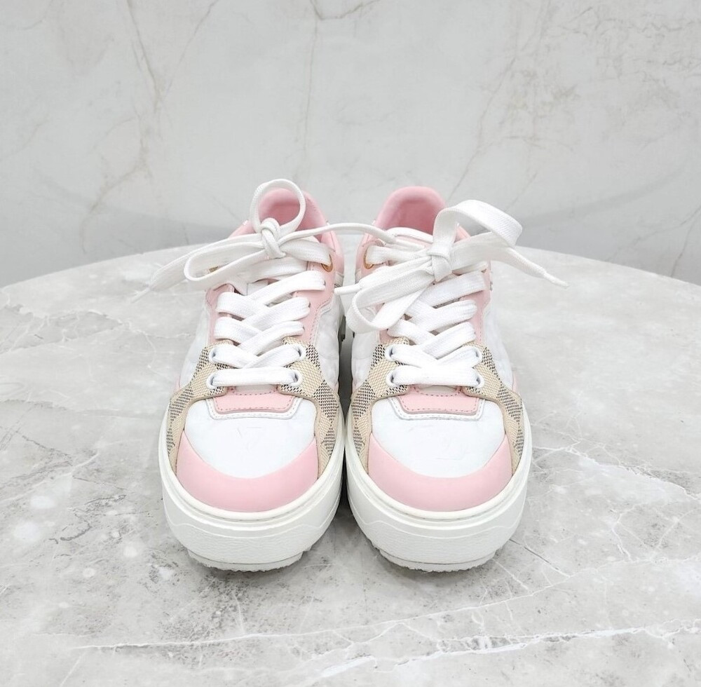 [럭스유] 36 / 루이비통 다미에 핑크 타임아웃 스니커즈