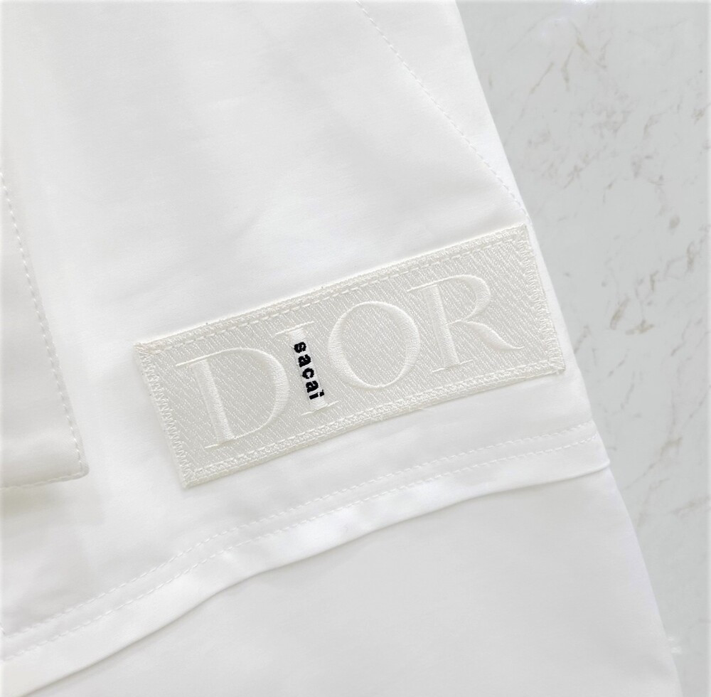 [럭스유] 46 / 디올 X 사카이 한정판 CD 버클 크롭 팬츠 213C122B4451