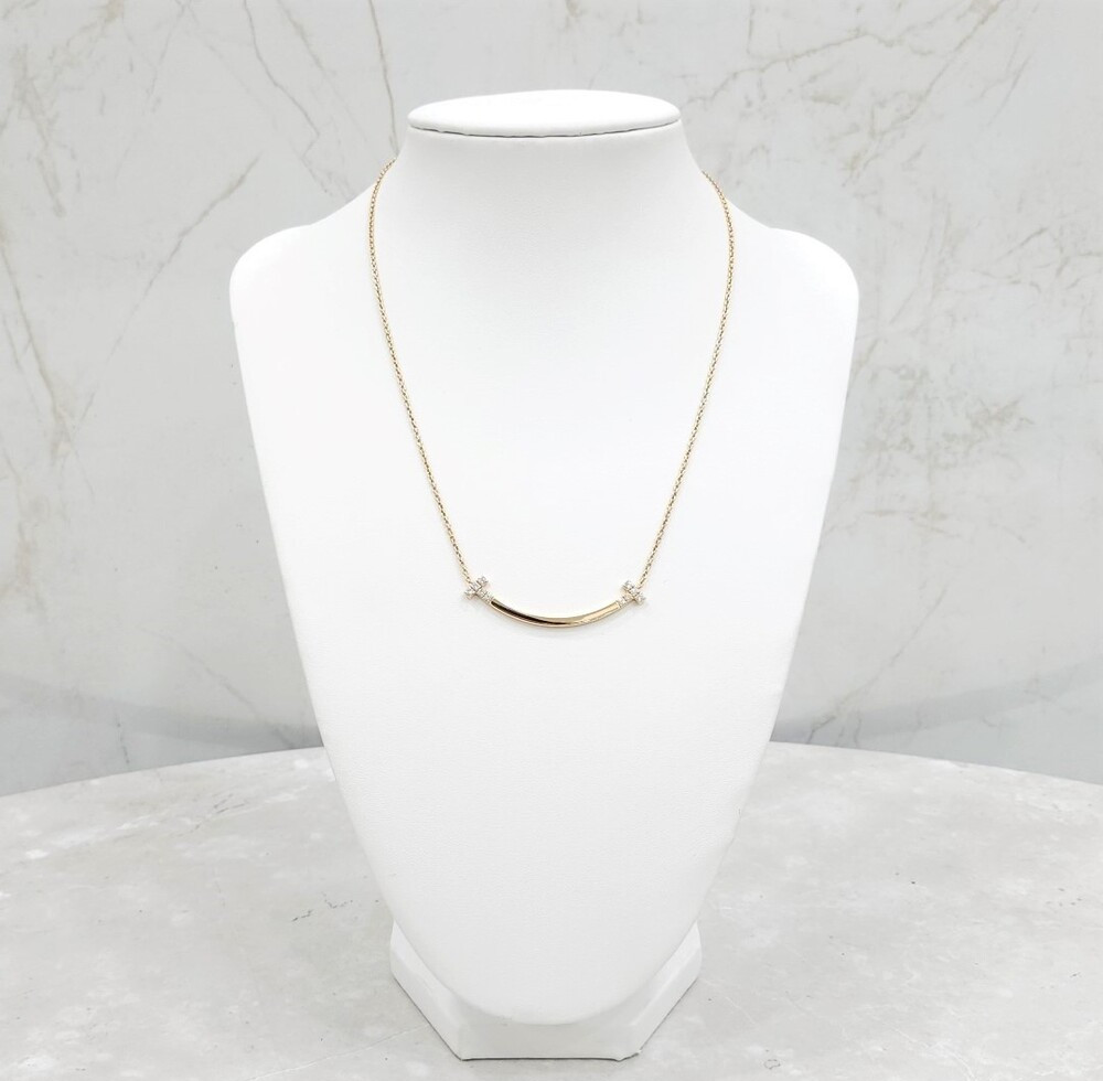 [럭스유] 티파니앤코 다이아 T 스마일 미디엄 펜던트 목걸이