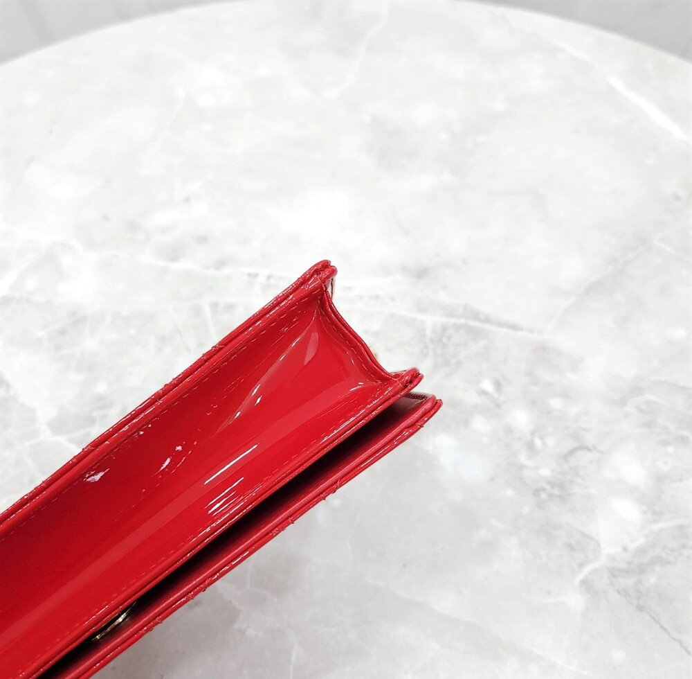 [럭스유] (새상품) 디올 레드 페이던트 파우치 체인 숄더백 S0204OVRB