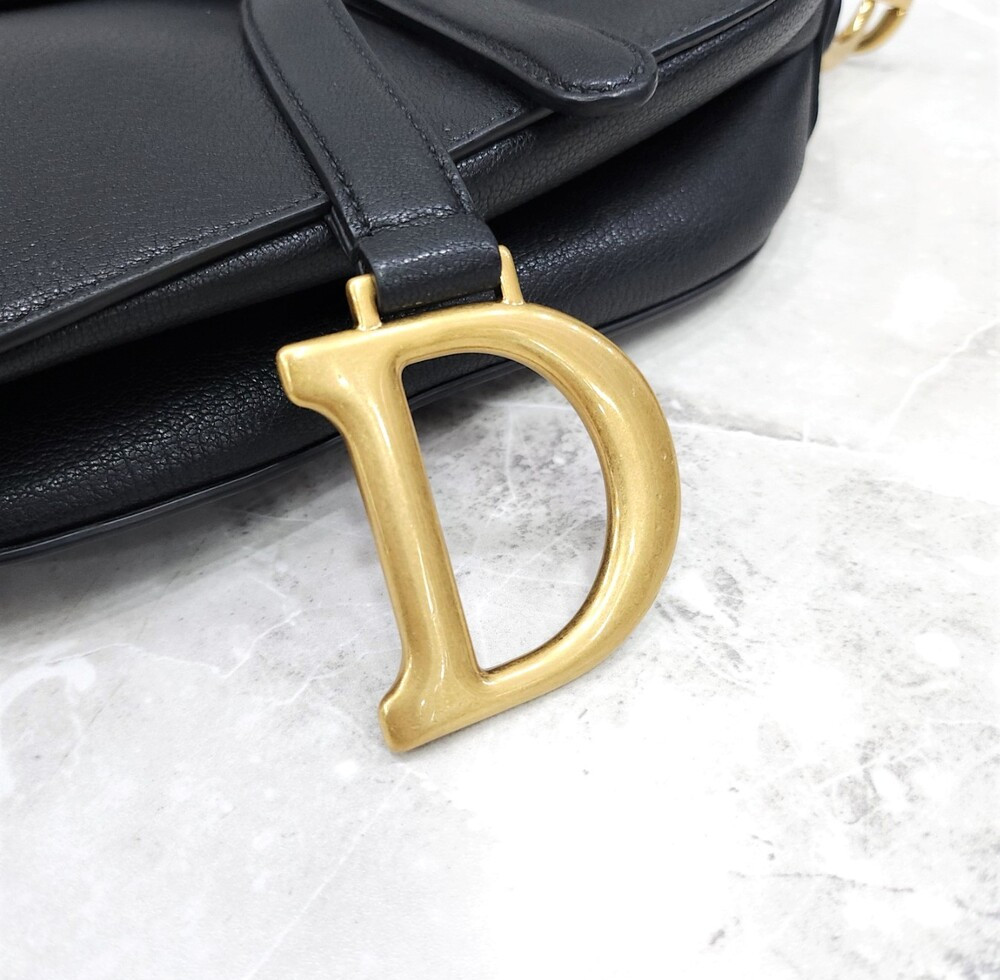 [럭스유] 디올 블랙 레더 새들 스트랩 백