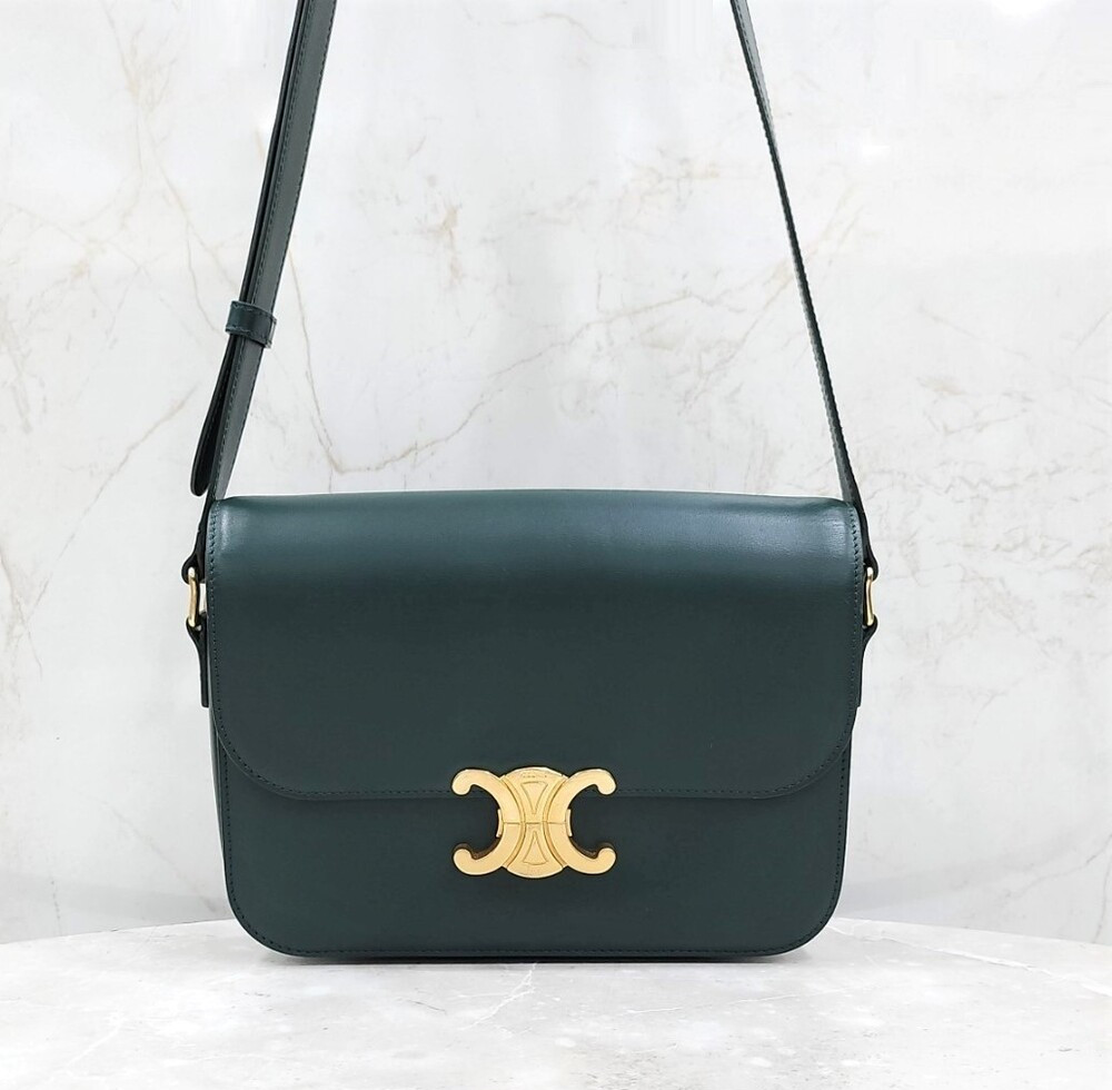 [럭스유] 셀린느 그린 클래식 트리옹프 숄더백 미디움 187363BF4