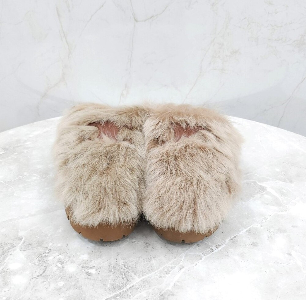 [럭스유] 41 / 셀린느 트리오페 벌키 클로즈 양털 뮬