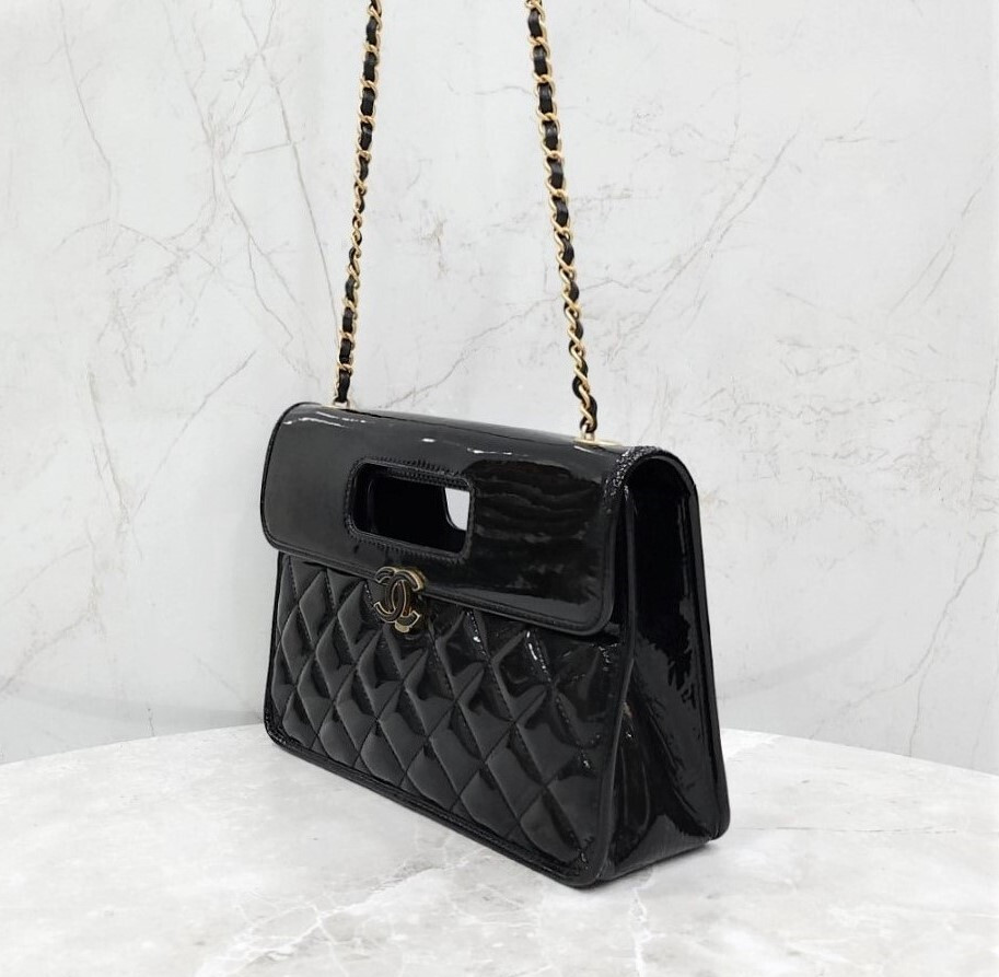 [럭스유] 샤넬 블랙 페이던트 플랩백 신형내장칩 AS4036