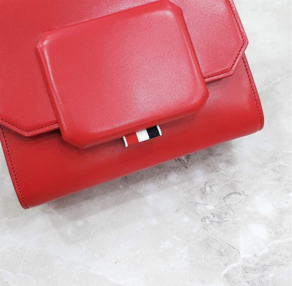 [럭스유] (새상품) 톰브라운 레드 스몰 박스 투웨이 레더 크로스백 FAP245A