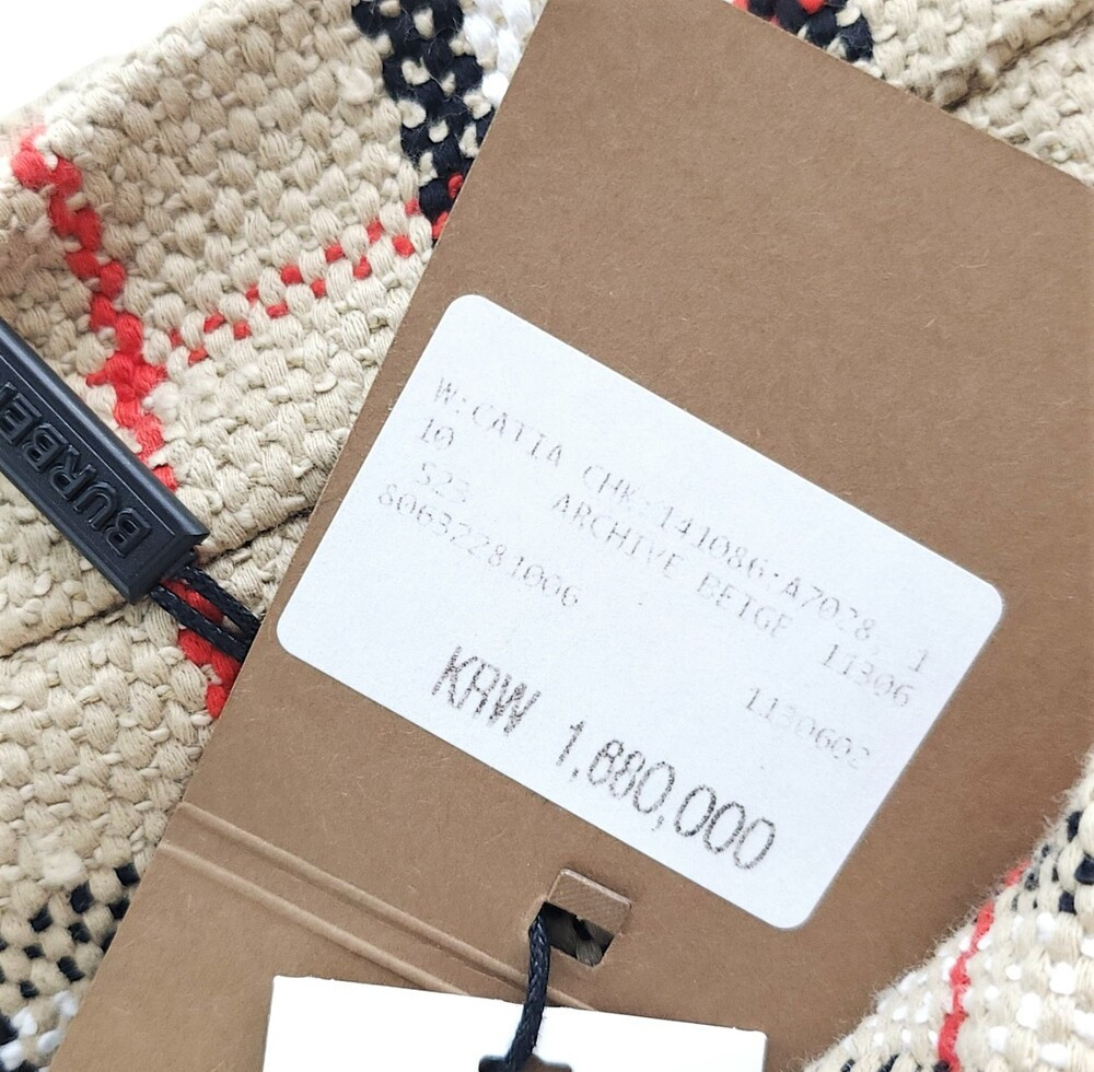 [럭스유] (새상품) 38,42 / 버버리 체크 부클레 자켓 스커트 셋업