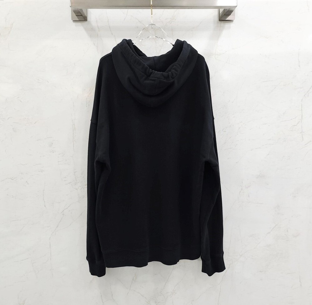 [럭스유] XXL / 지방시 사각패치 로고 오버 후드티