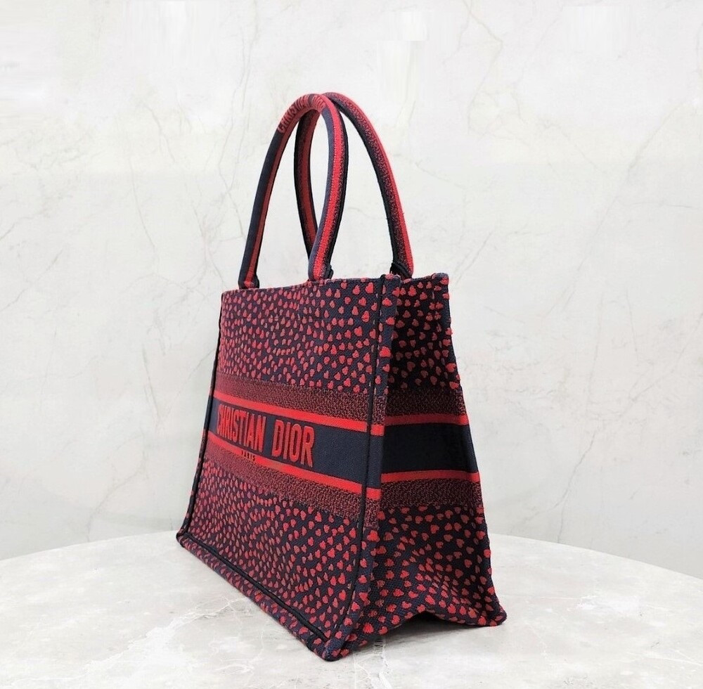 [럭스유] 디올 아이러브파리 북토트백 미디엄