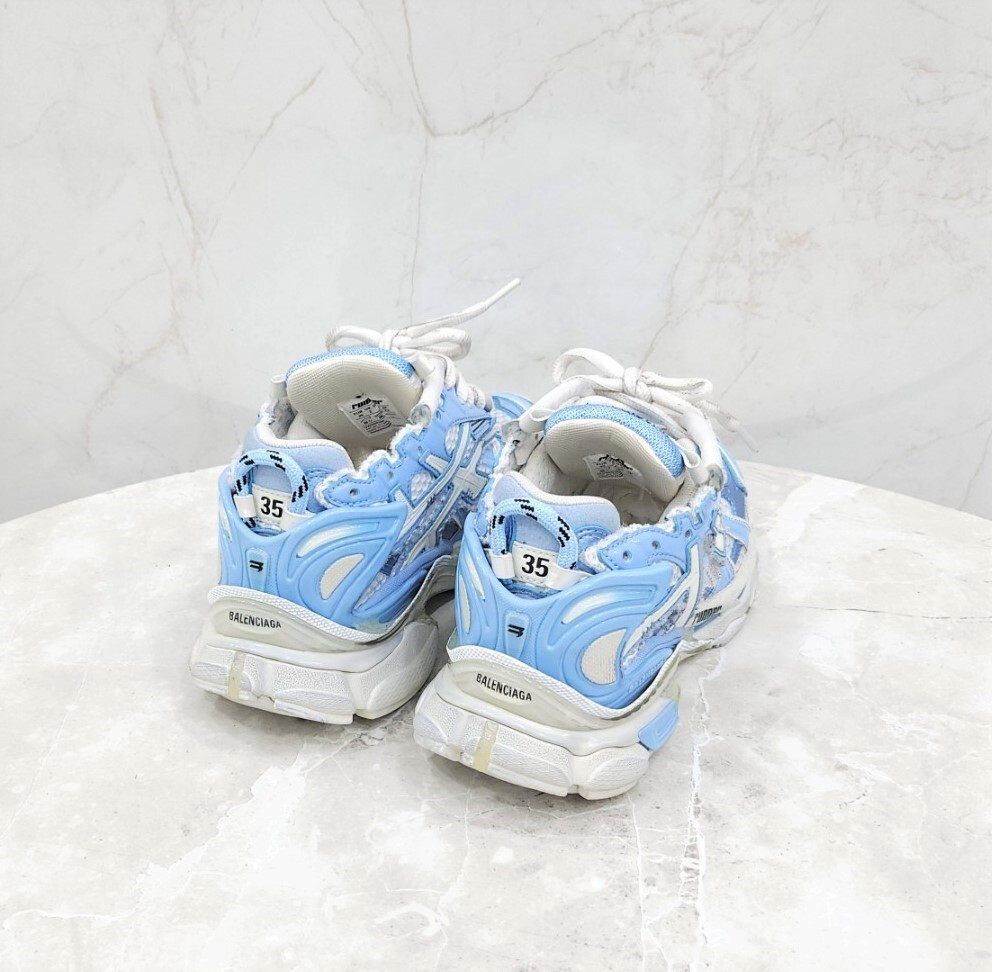 [럭스유] 35 / 발렌시아가 여성 블루 러너 스니커즈 677402