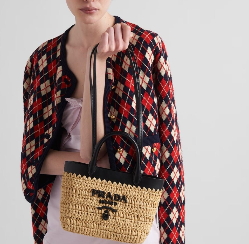 [럭스유] (새상품) 프라다 미니 크로셰와 가죽 토트백 1BG501