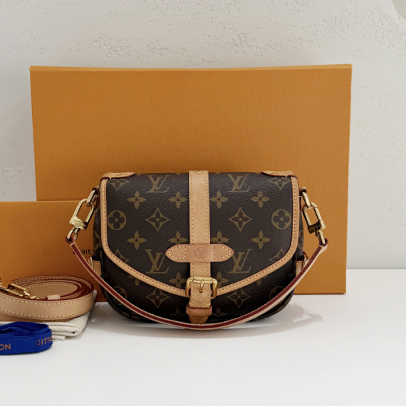 루이비통 모노그램 소뮈르 BB 크로스백 내장칩 M46740