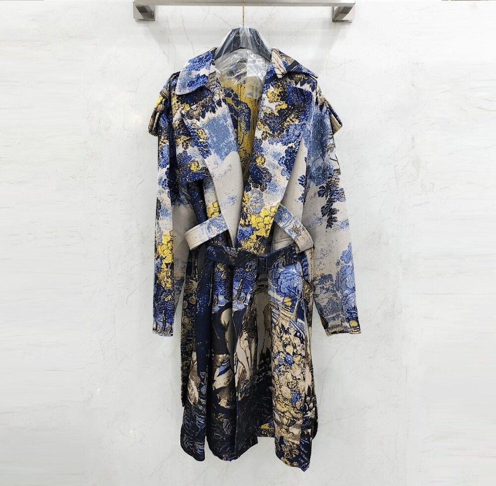 [럭스유] (새상품) 50 / 루이비통 한정판 태피스트리 벨티드 트렌치 코트