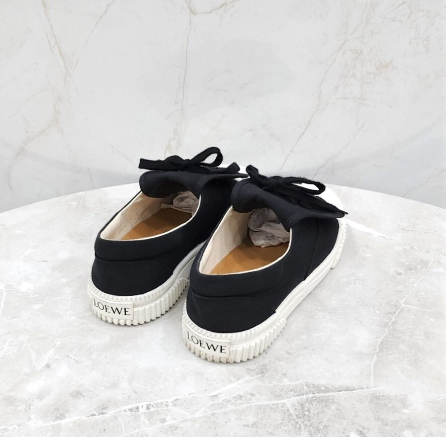 [럭스유] 36 / 로에베 캔버스 아나그램 플랩 스니커즈 L815282X20