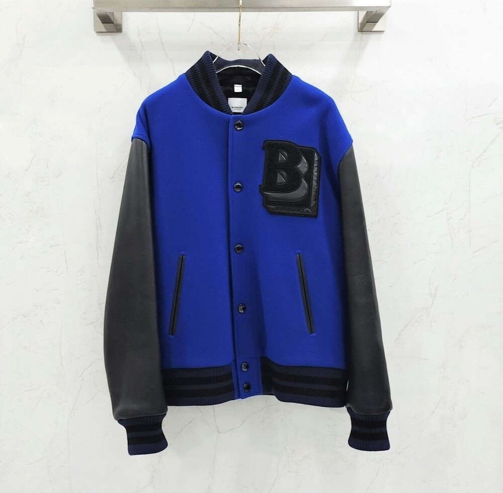[럭스유] 54 / 버버리 패치 디테일 TB로고 보머 자켓