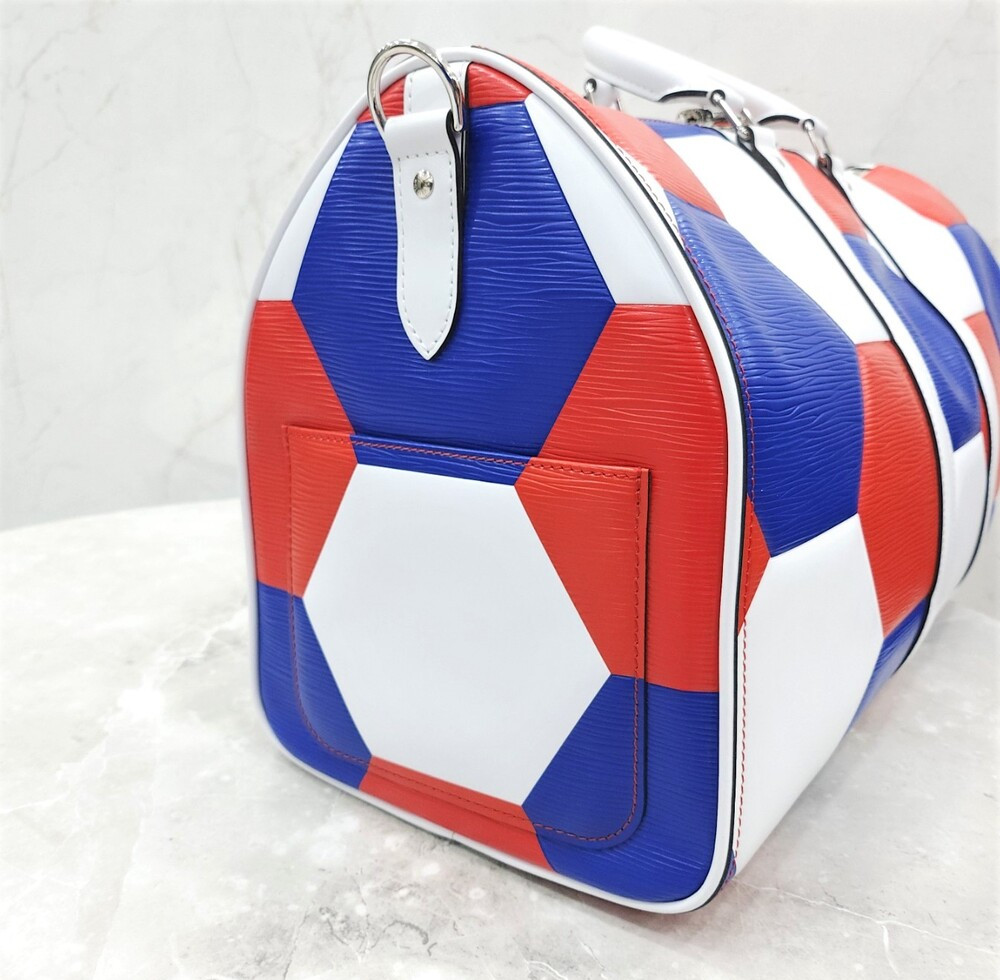 [럭스유] 루이비통 X 피파 월드컵 한정판 LV 키폴 50