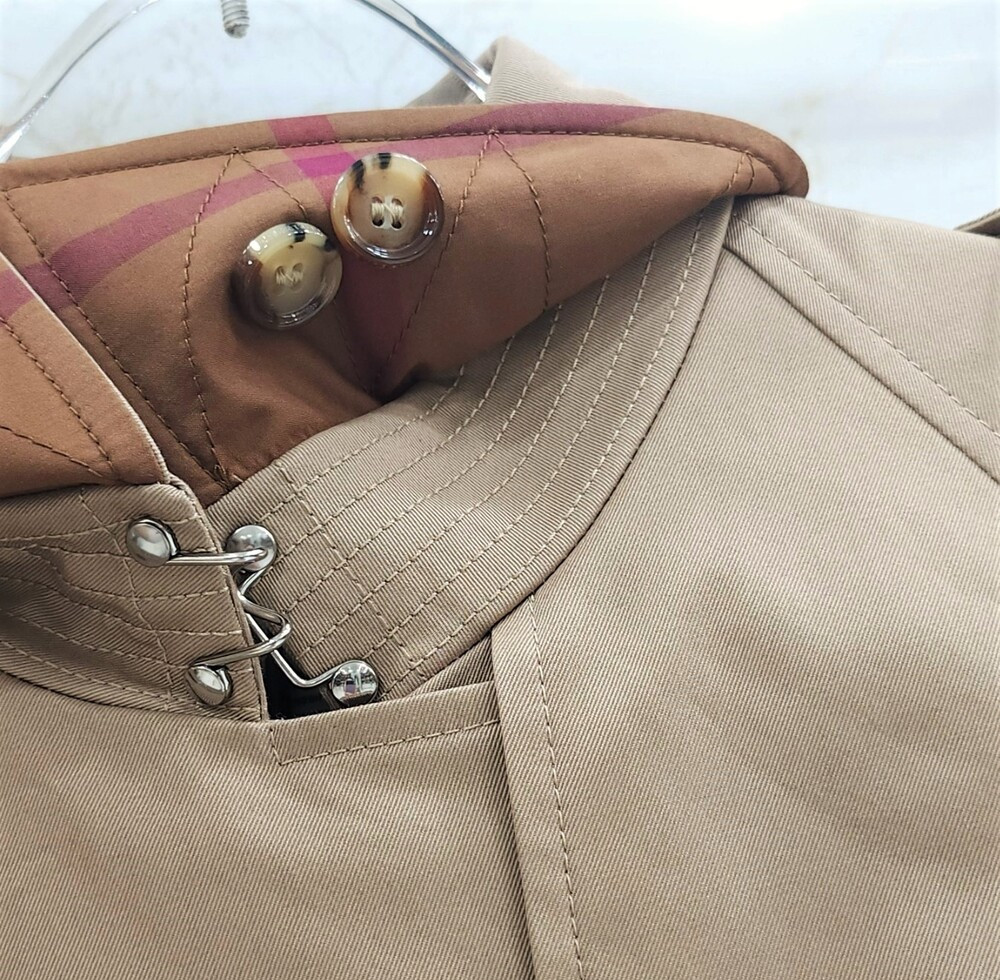 [럭스유] (새상품) 36 / 버버리 자수로고 켄싱턴 롱 트렌치 코트