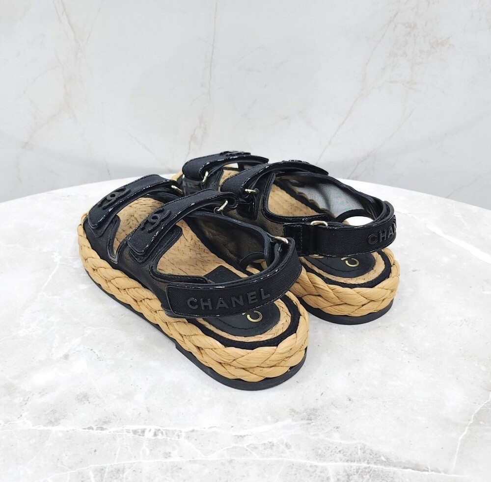 [럭스유] (새상품) 35 / 샤넬 CC로고 메쉬 벨크로 샌들 블랙