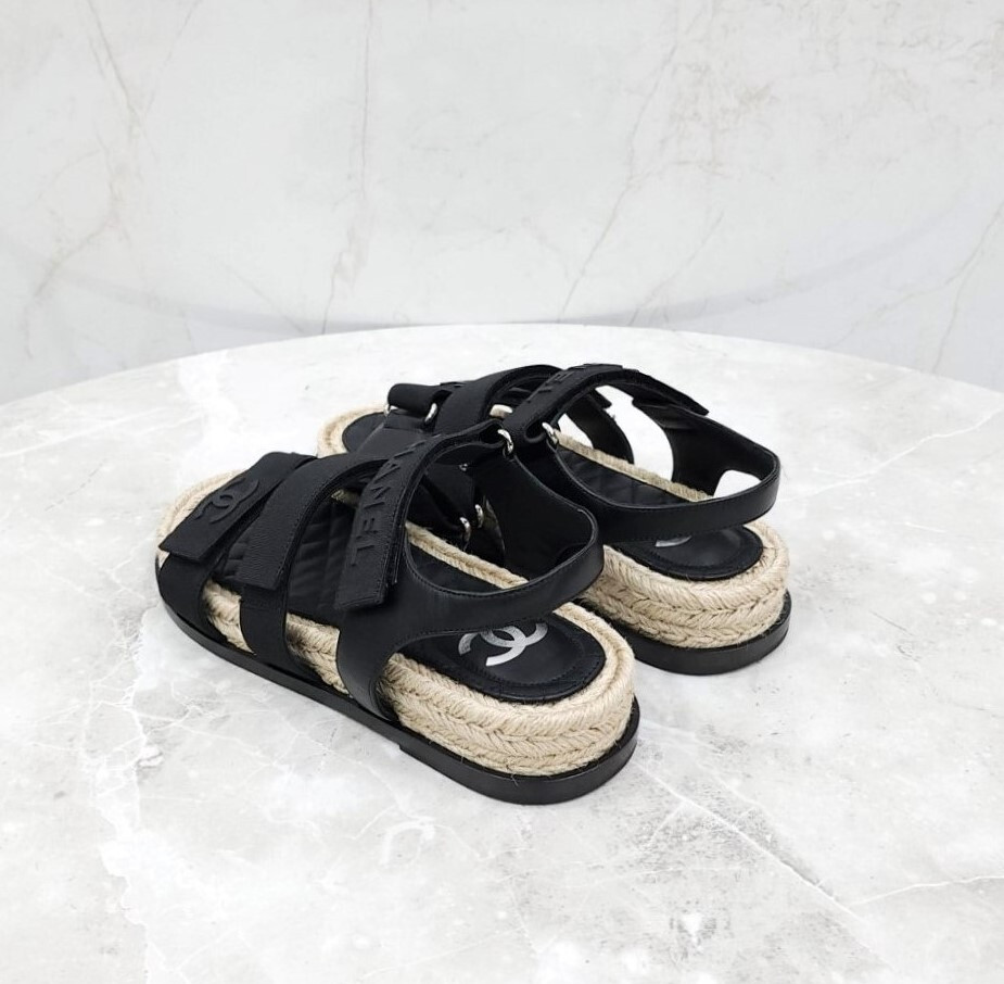 [럭스유] (새상품) 36 / 샤넬 CC로고 벨크로 에스파듀 샌들 G38177