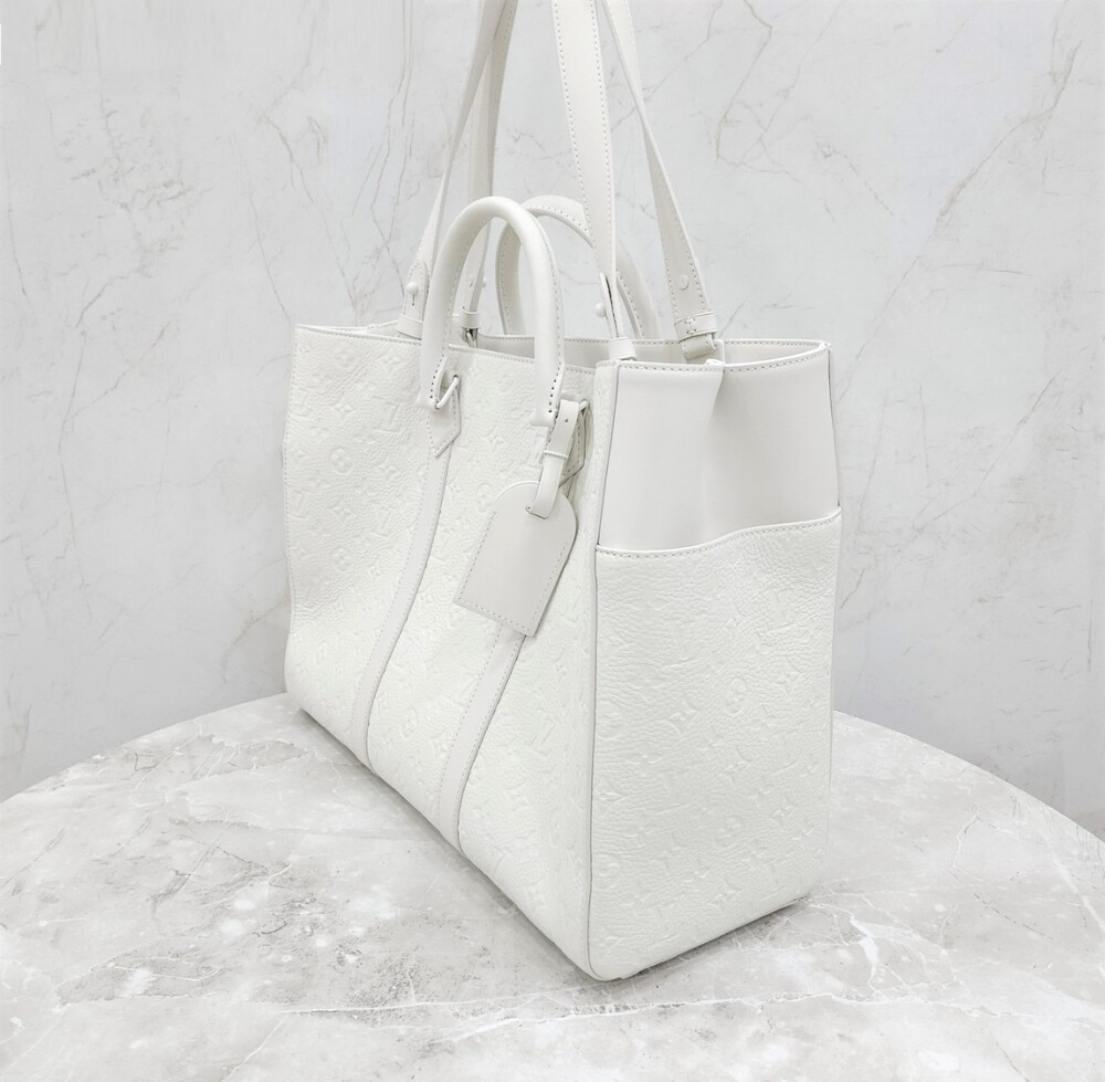 [럭스유] (새상품) 루이비통 삭플라 레더 2H 토트백 N24383