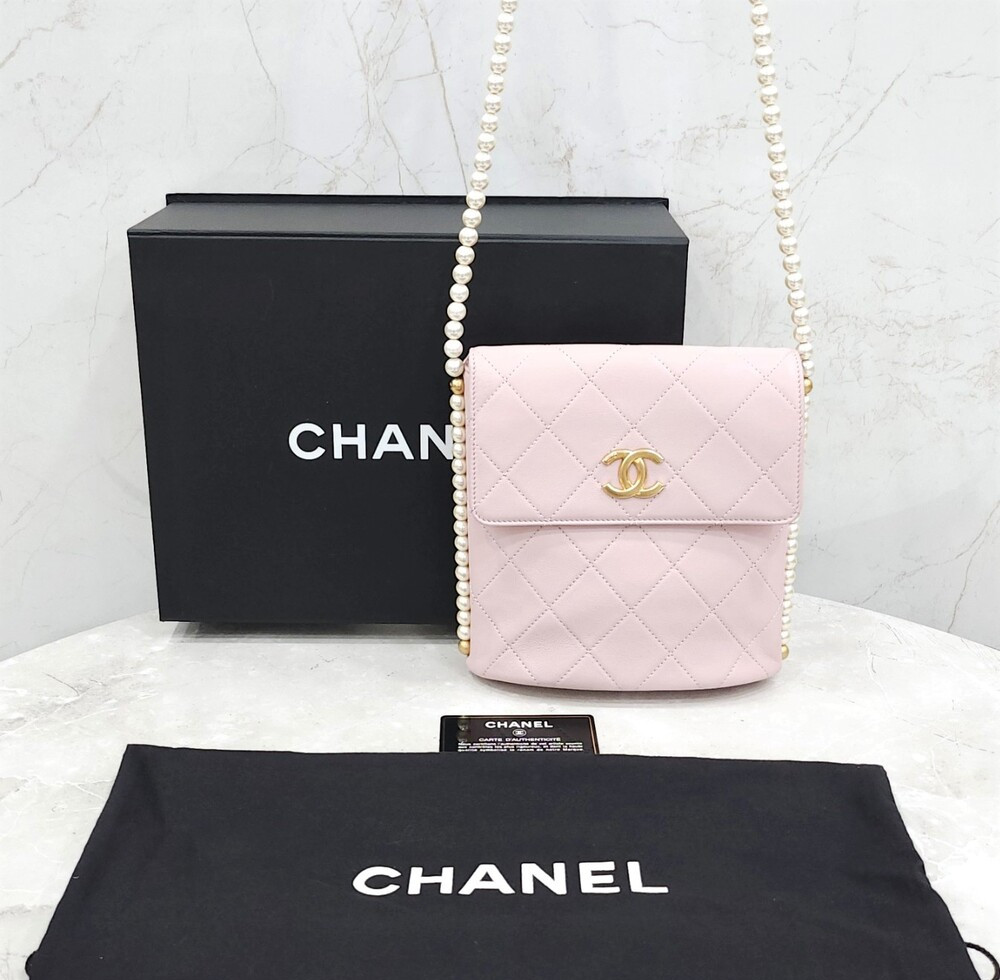 [럭스유] 샤넬 CC로고 펄 사이드 진주 크로스백 AS2503