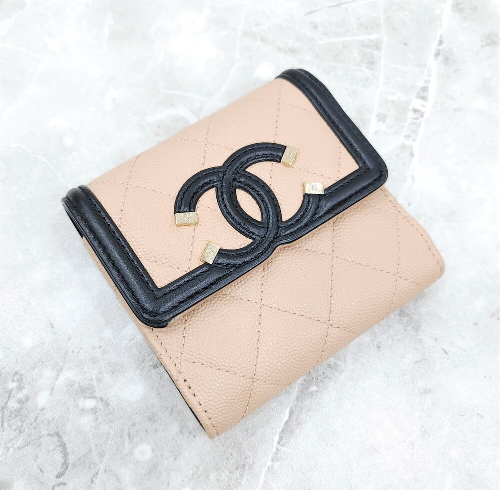 [럭스유] 샤넬 CC로고 코스메틱 플랩 캐비어 스몰 반지갑