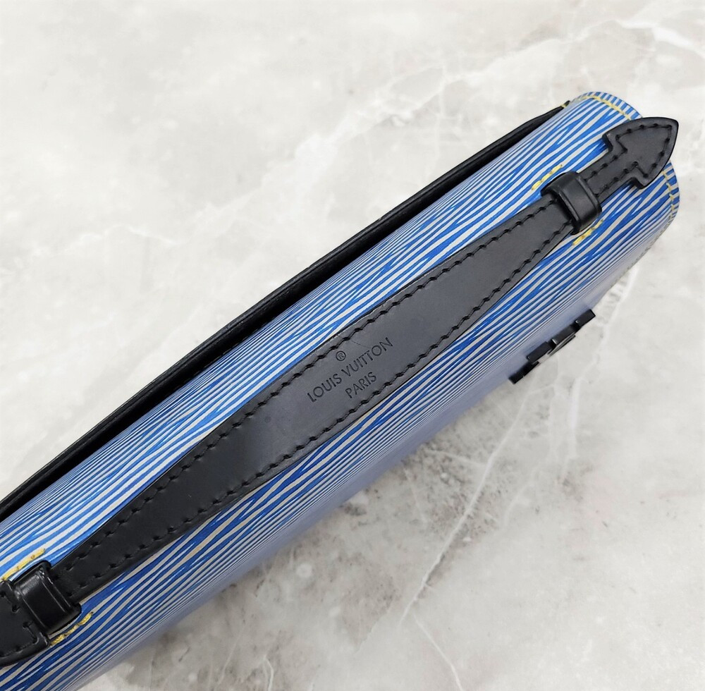 [럭스유] 루이비통 에피 클레리 클러치 크로스백 M54539