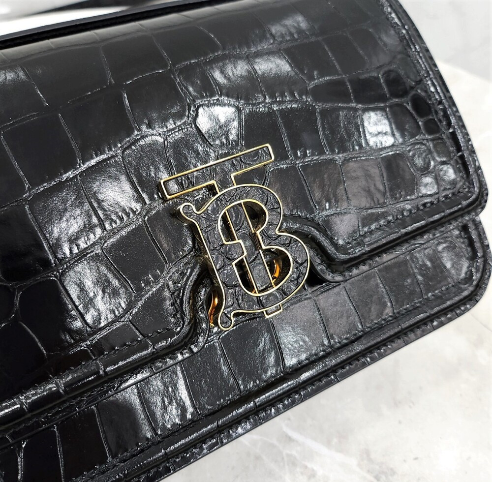 [럭스유] 버버리 엠보싱 TB 체인백 블랙 스몰 8058293