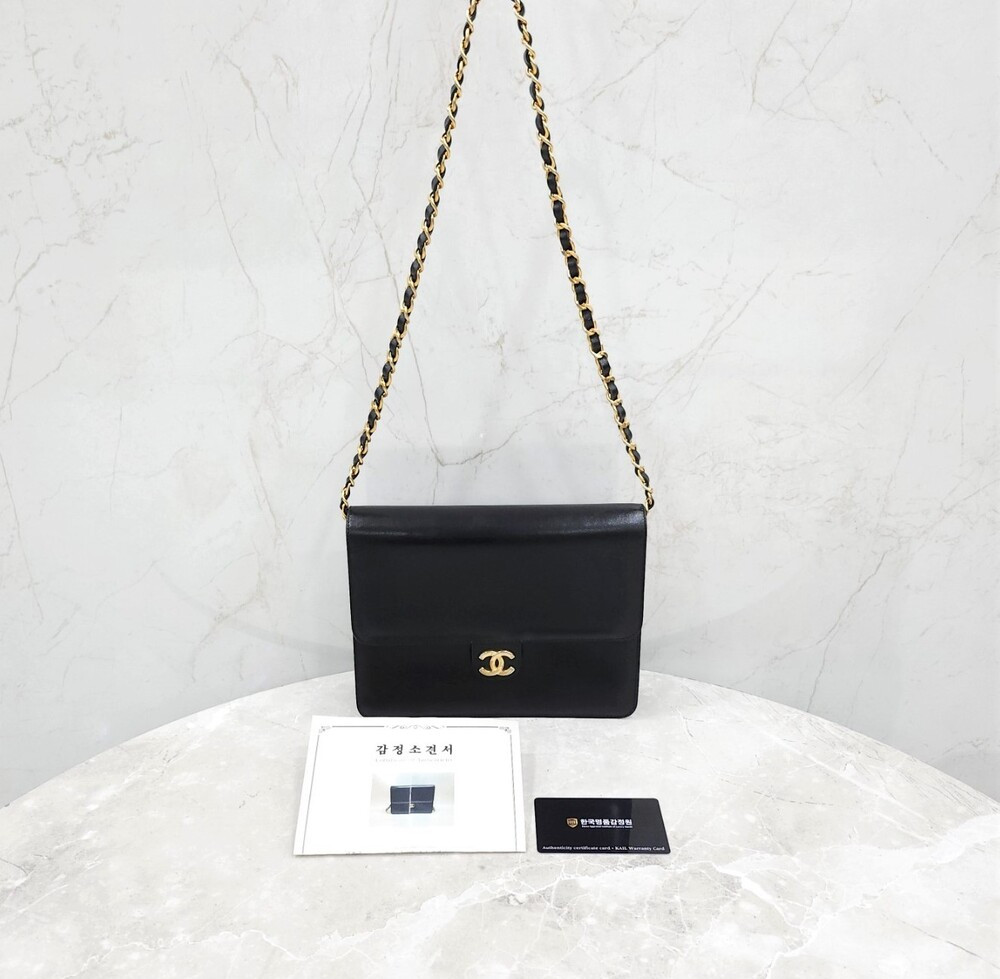[럭스유] 샤넬 CC로고 빈티지 레더 체인 숄더백